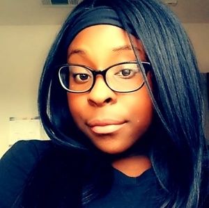Meet your Posher, Jada